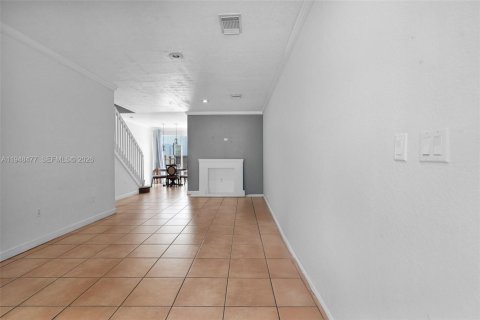 Купить кондоминиум в Дорал, Флорида 4 спальни, 146.79м2, № 2026268 - фото 15