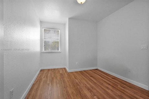 Купить кондоминиум в Дорал, Флорида 4 спальни, 146.79м2, № 2026268 - фото 24