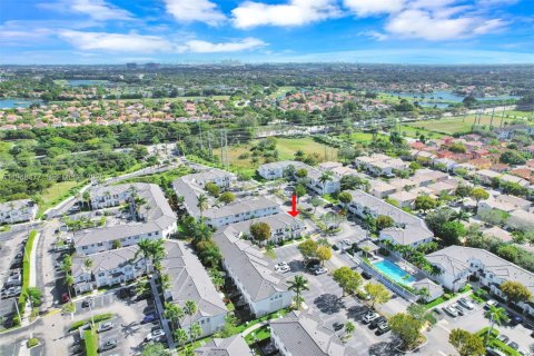 Купить кондоминиум в Дорал, Флорида 4 спальни, 146.79м2, № 2026268 - фото 6