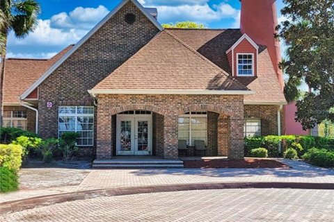 Condo in Saint Petersburg, Florida, 1 bedroom  № 1915411 - photo 6