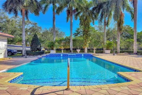 House in Homestead, Florida 3 bedrooms, 252.23 sq.m. № 1860978 - photo 28