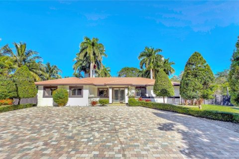 House in Homestead, Florida 3 bedrooms, 252.23 sq.m. № 1860978 - photo 2