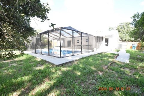 House in Spring Hill, Florida 3 bedrooms, 138.24 sq.m. № 1854063 - photo 15
