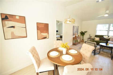 House in Spring Hill, Florida 3 bedrooms, 138.24 sq.m. № 1854063 - photo 26