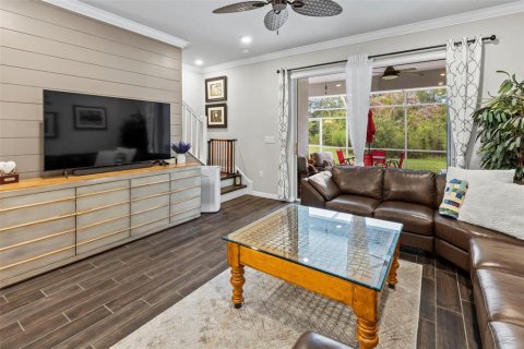 Townhouse in Tampa, Florida 3 bedrooms, 178.37 sq.m. № 2237002 - photo 9