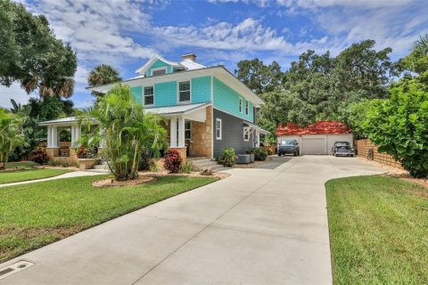 Villa ou maison à vendre à New Smyrna Beach, Floride: 3 chambres, 267.56 m2 № 1750541 - photo 2
