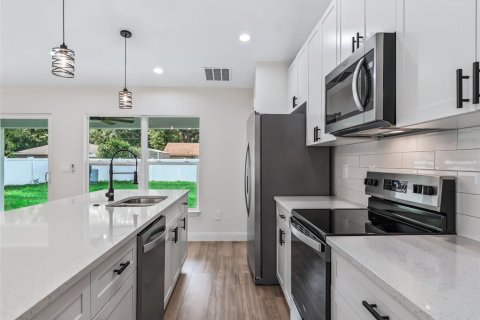 Villa ou maison à louer à Ocala, Floride: 3 chambres, 167.22 m2 № 2345154 - photo 16