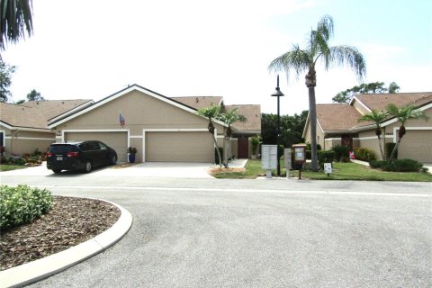 Casa en alquiler en Sarasota, Florida, 3 dormitorios, 125.05 m2 № 1650754 - foto 1