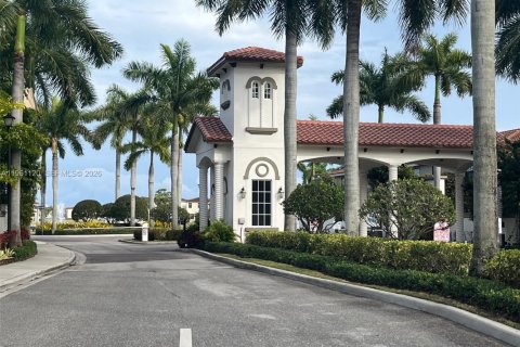 Adosado en alquiler en Riviera Beach, Florida, 2 dormitorios, 113.43 m2 № 2021956 - foto 2