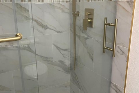 Adosado en alquiler en Riviera Beach, Florida, 2 dormitorios, 113.43 m2 № 2021956 - foto 12