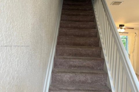 Adosado en alquiler en Riviera Beach, Florida, 2 dormitorios, 113.43 m2 № 2021956 - foto 9