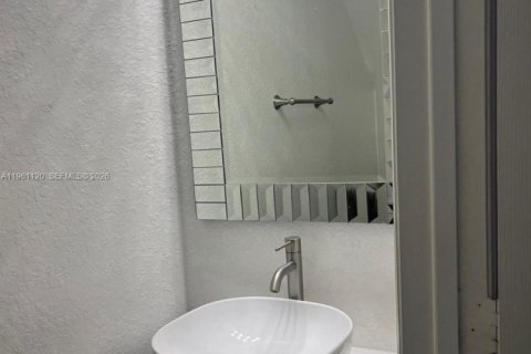 Adosado en alquiler en Riviera Beach, Florida, 2 dormitorios, 113.43 m2 № 2021956 - foto 7