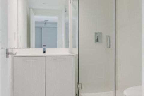 Condominio en venta en Miami, Florida, 1 dormitorio, 76.74 m2 № 1492206 - foto 20