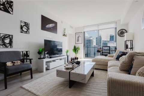 Condominio en venta en Miami, Florida, 1 dormitorio, 76.74 m2 № 1492206 - foto 3