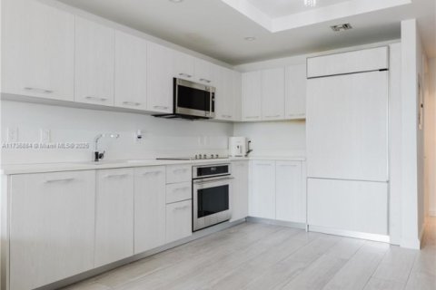 Condominio en venta en Miami, Florida, 1 dormitorio, 76.74 m2 № 1492206 - foto 9