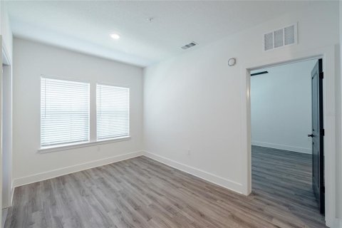 Apartamento en alquiler en Sarasota, Florida, 1 dormitorio, 93.37 m2 № 1551759 - foto 21
