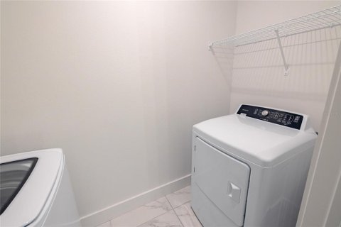 Apartamento en alquiler en Sarasota, Florida, 1 dormitorio, 93.37 m2 № 1551759 - foto 10