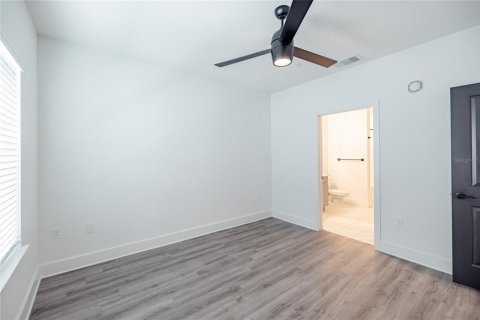 Apartamento en alquiler en Sarasota, Florida, 1 dormitorio, 93.37 m2 № 1551759 - foto 20