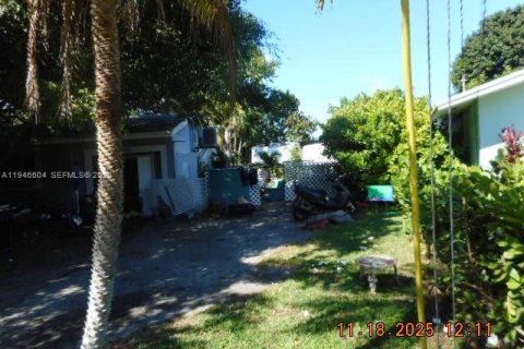 Casa en venta en Cutler Bay, Florida, 3 dormitorios, 223.34 m2 № 2002634 - foto 5