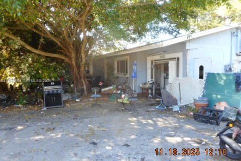 Casa en venta en Cutler Bay, Florida, 3 dormitorios, 223.34 m2 № 2002634 - foto 13