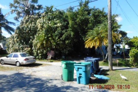 Casa en venta en Cutler Bay, Florida, 3 dormitorios, 223.34 m2 № 2002634 - foto 17