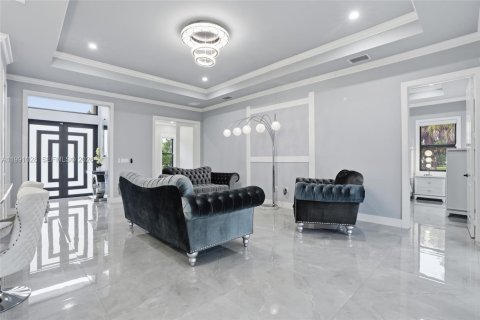 House in Naples, Florida 3 bedrooms № 2057352 - photo 23