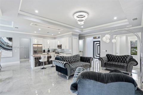 House in Naples, Florida 3 bedrooms № 2057352 - photo 22