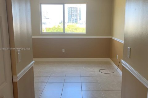 Copropriété à vendre à Hallandale Beach, Floride: 2 chambres, 106.84 m2 № 1945701 - photo 6