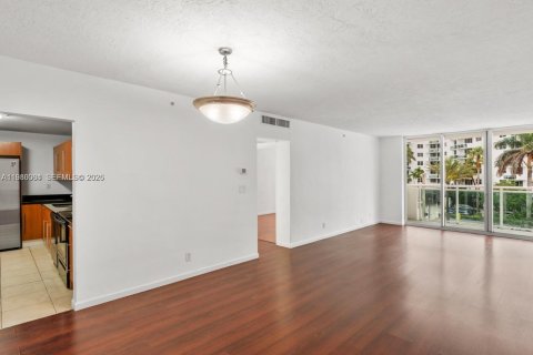 Купить кондоминиум в Холливуд, Флорида 1 спальня, 94.85м2, № 2043464 - фото 6