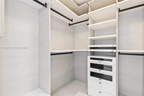 Condominio en venta en Sunny Isles Beach, Florida, 2 dormitorios, 143.16 m2 № 2030632 - foto 22