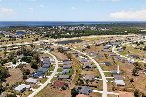 Casa en venta en Punta Gorda, Florida, 4 dormitorios, 167.69 m2 № 2197186 - foto 25