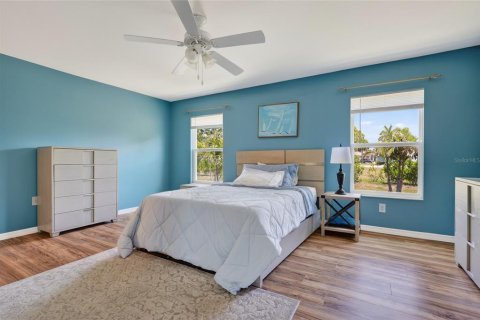 Casa en venta en Punta Gorda, Florida, 4 dormitorios, 167.69 m2 № 2197186 - foto 15