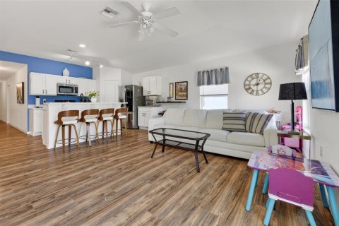 Casa en venta en Punta Gorda, Florida, 4 dormitorios, 167.69 m2 № 2197186 - foto 6