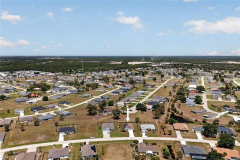 Casa en venta en Punta Gorda, Florida, 4 dormitorios, 167.69 m2 № 2197186 - foto 2
