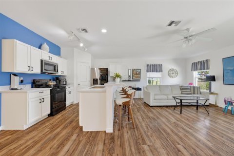 Casa en venta en Punta Gorda, Florida, 4 dormitorios, 167.69 m2 № 2197186 - foto 4
