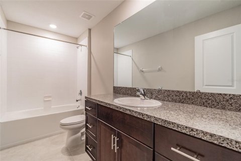 Casa en alquiler en Wimauma, Florida, 4 dormitorios, 244.8 m2 № 1820452 - foto 16