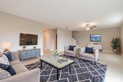 Casa en alquiler en Wimauma, Florida, 4 dormitorios, 244.8 m2 № 1820452 - foto 3