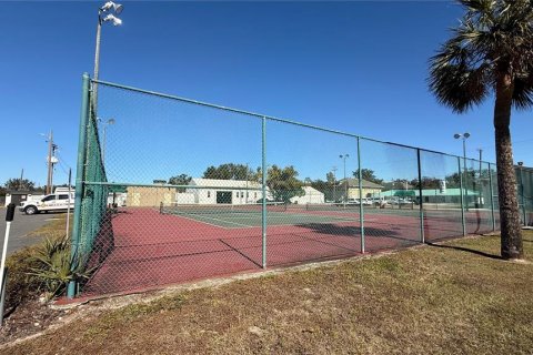 House in Lake Alfred, Florida 2 bedrooms, 77.29 sq.m. № 1314172 - photo 6