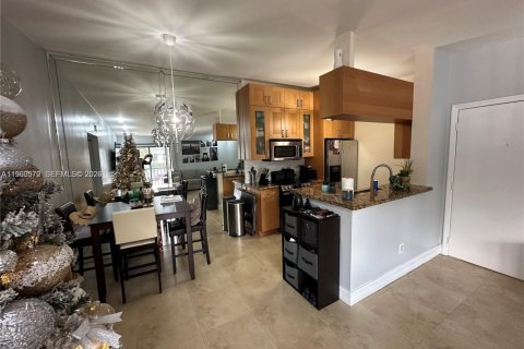 Купить кондоминиум в Майами, Флорида 2 спальни, 80.82м2, № 2048701 - фото 5