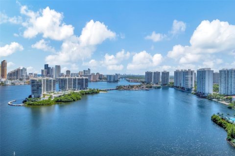 Condo in Aventura, Florida, 3 bedrooms  № 1370804 - photo 6