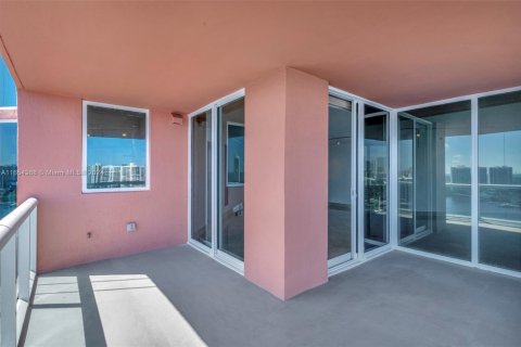 Condo in Aventura, Florida, 3 bedrooms  № 1370804 - photo 28