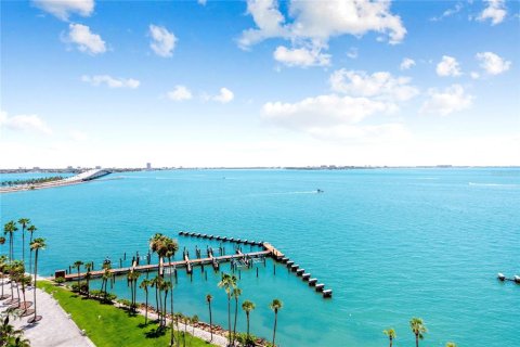 Condominio en alquiler en Sarasota, Florida, 3 dormitorios, 215.07 m2 № 1883035 - foto 29