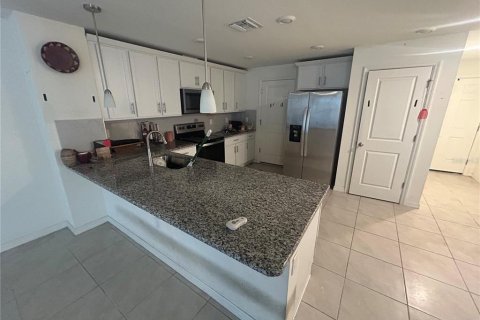 Adosado en venta en North Fort Myers, Florida, 3 dormitorios, 126.81 m2 № 2224969 - foto 4