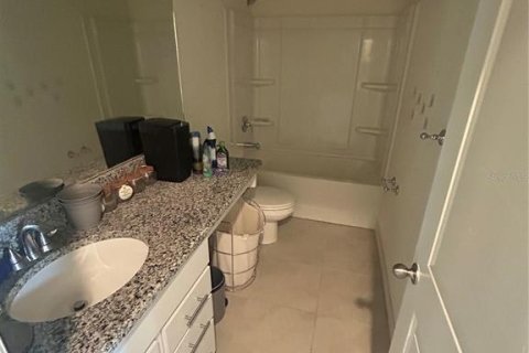 Adosado en venta en North Fort Myers, Florida, 3 dormitorios, 126.81 m2 № 2224969 - foto 9