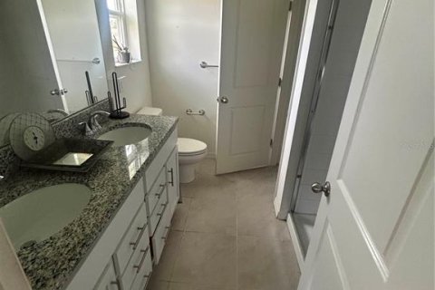 Adosado en venta en North Fort Myers, Florida, 3 dormitorios, 126.81 m2 № 2224969 - foto 7