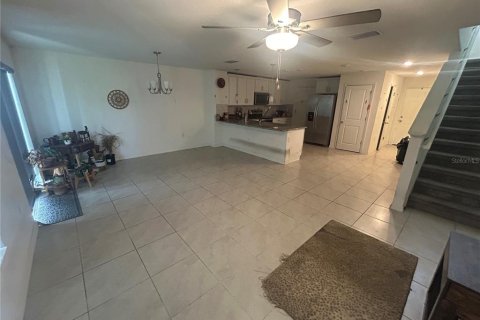 Adosado en venta en North Fort Myers, Florida, 3 dormitorios, 126.81 m2 № 2224969 - foto 3