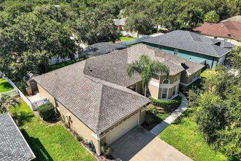 House in Grand Island, Florida 3 bedrooms, 177.44 sq.m. № 1885309 - photo 27