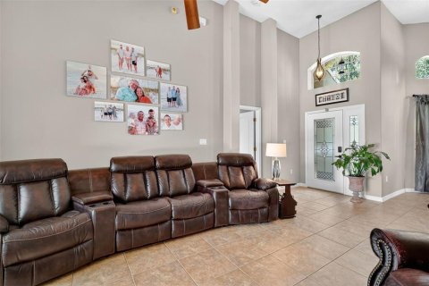 House in Grand Island, Florida 3 bedrooms, 177.44 sq.m. № 1885309 - photo 7