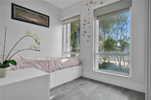 Villa ou maison à louer à Miami, Floride: 4 chambres, 279.26 m2 № 1992757 - photo 22