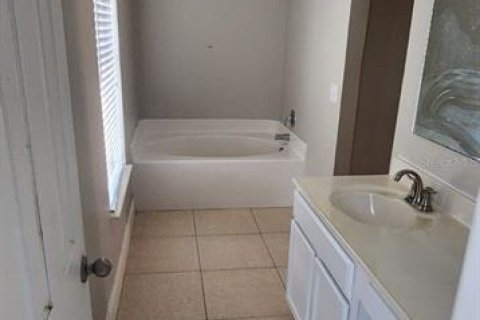 House in Kissimmee, Florida 4 bedrooms, 205.78 sq.m. № 1642222 - photo 26